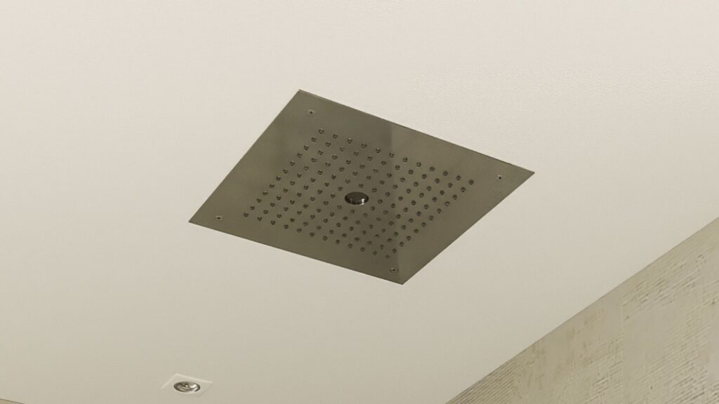 Chuveiro Codda Sala de Banho